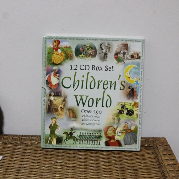 Children's World 12 CD Box Set. Over 290 Children Songs. Stories. - Picture 1 of 11